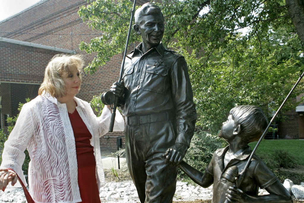 Betty Lynn, Who Played Thelma Lou On ‘andy Griffith Show,’ Dies At 95