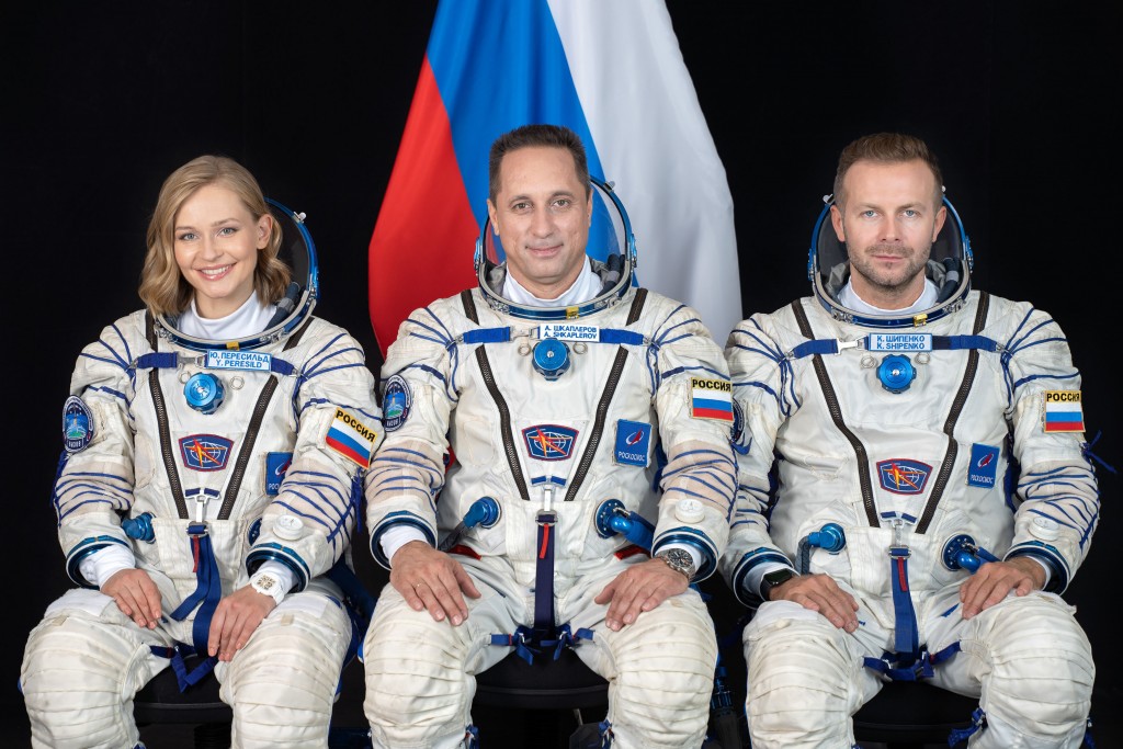 Russian Crew Wraps Trailblazing Movie In Space, Ready To Return To Earth