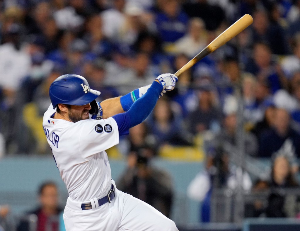 Chris Taylor’s Three Home Runs Keep Los Angeles Dodgers Alive Against Atlanta Braves