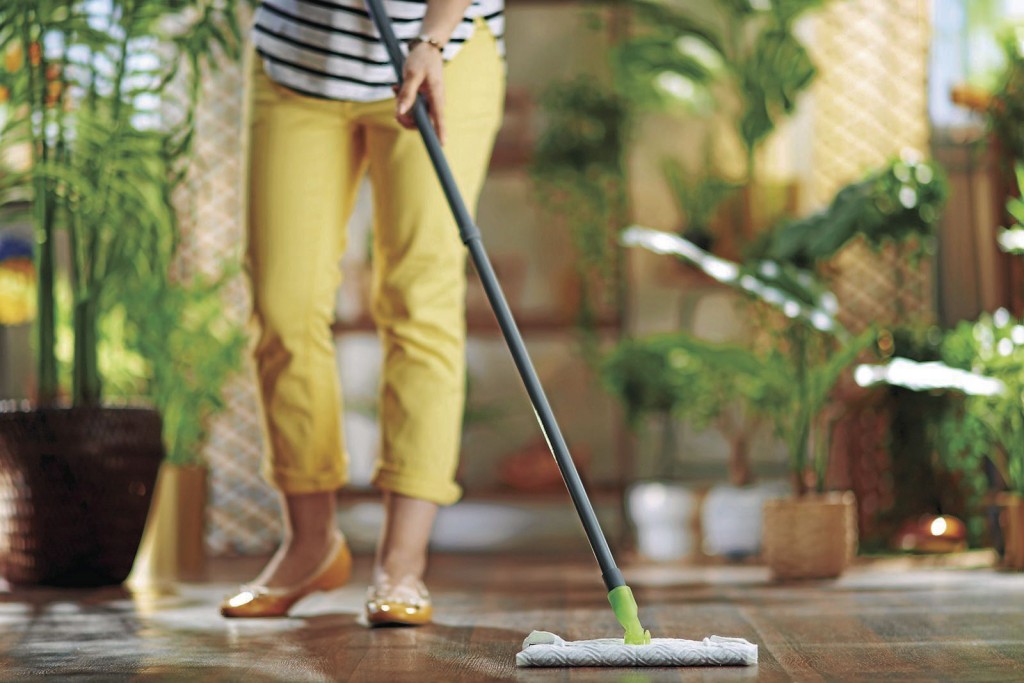 Tips For Cleaning And Readying Your House For Guests