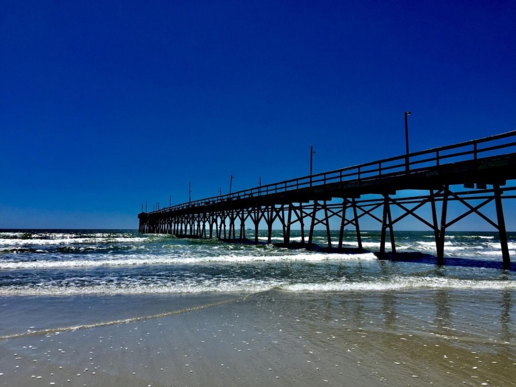 As Summer Fades, Check Out These Beach Photos From Our Destinations Photo Contest