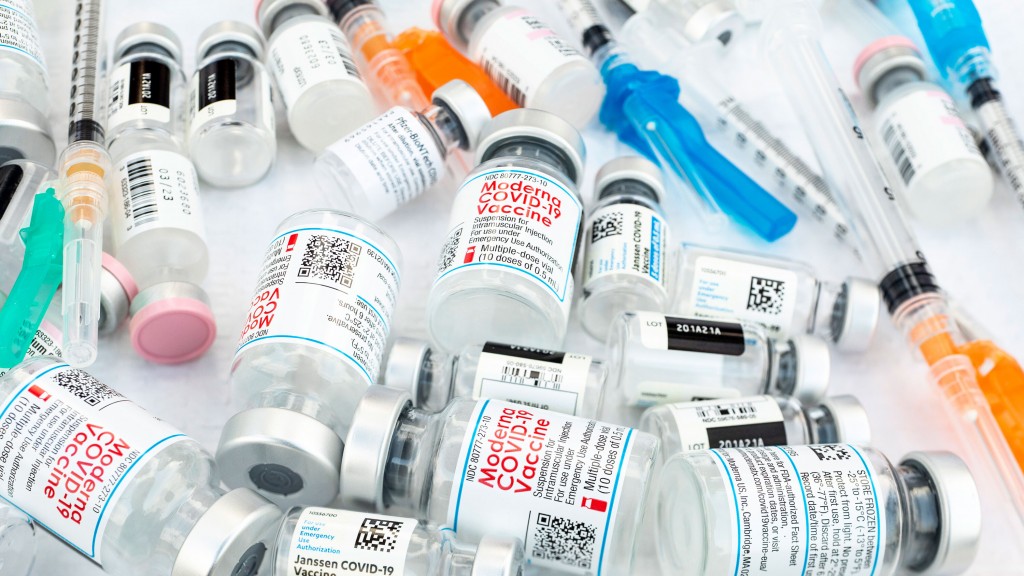 Cdc Vaccine Advisers Vote To Recommend Booster Doses Of Moderna And Johnson & Johnson Vaccines