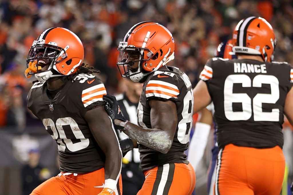 D’ernest Johnson: Three Years Ago, He Was Working On A Fishing Boat. Now, Cleveland Browns Running Back Is A Match Winning Nfl Player