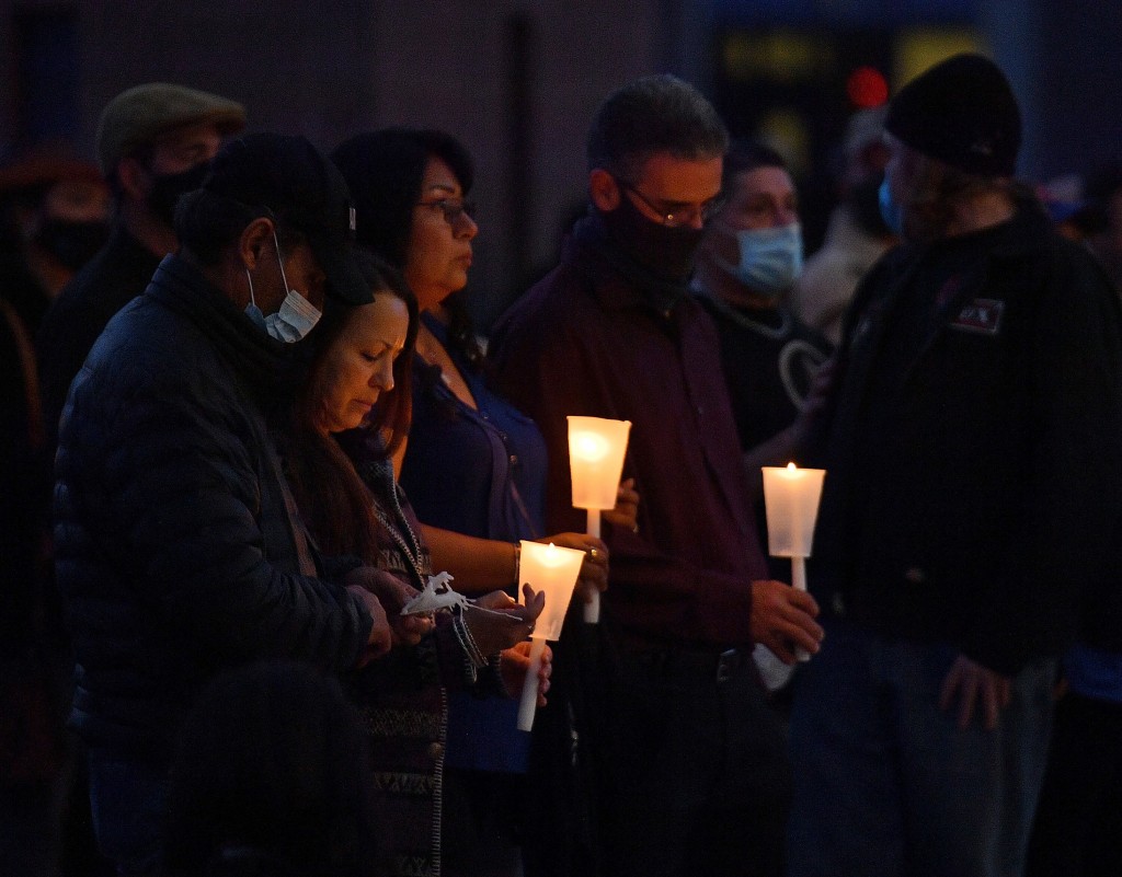 Sister Of Halyna Hutchins Mourns Slain Cinematographer As Investigation Into ‘rust’ Film Set Shooting Continues