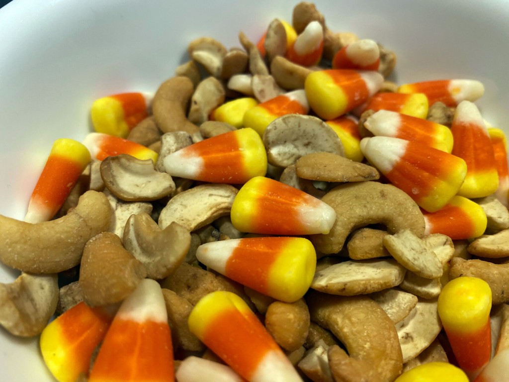 These Are The Most Popular Halloween Treats In Each State For 2021