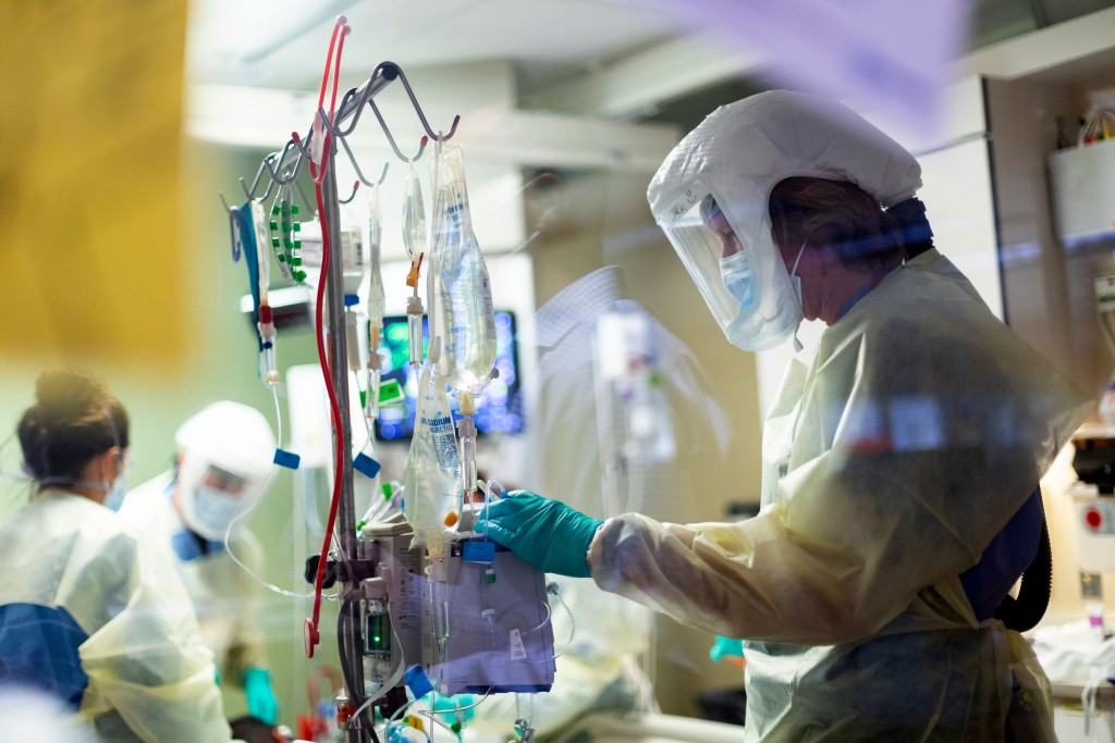 Covid 19 Infections Are Declining In The Us. But Hospitalizations Are Still High In Some Hotspots