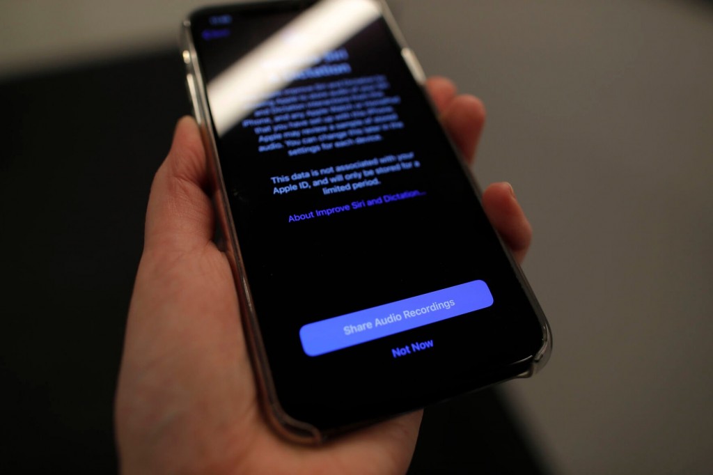 Phone Companies Must Allow Texting New ‘988’ Suicide Line, Fcc Rules