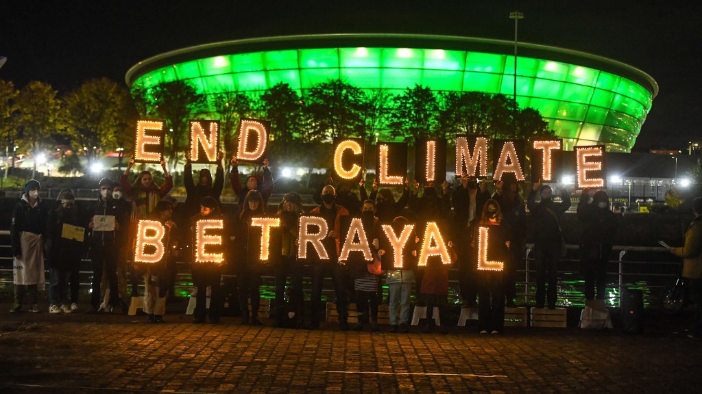 Young People Call For Fossil Fuel Non Proliferation Treaty As Delegates Spar Over Coal, Oil And Gas