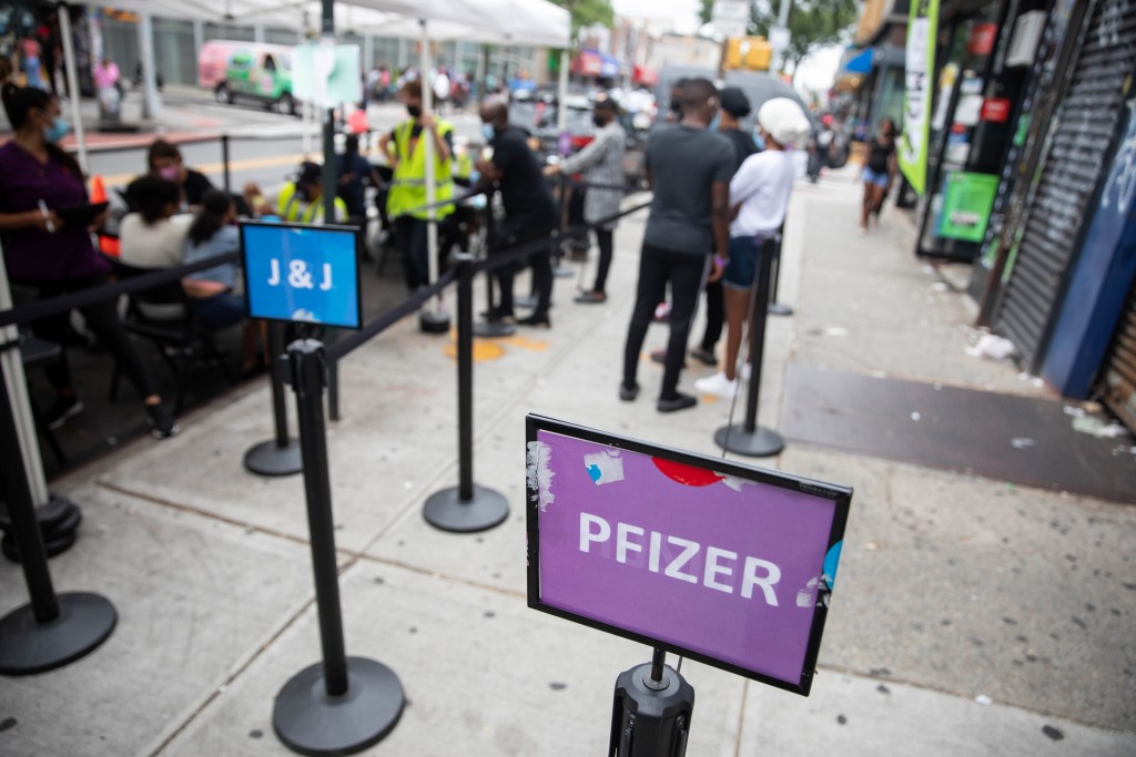 Key Decisions On Pfizer Covid 19 Vaccine Boosters For All Adults Could Come This Week