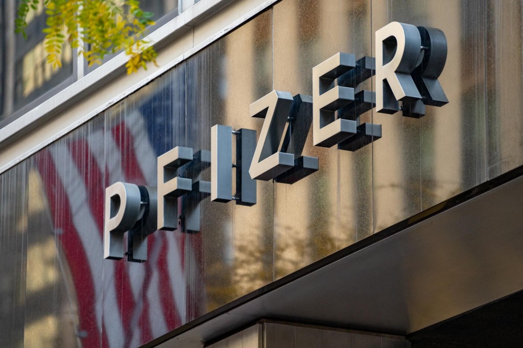 Pfizer Seeks Fda Emergency Use Authorization For Its Experimental Covid 19 Antiviral Pill