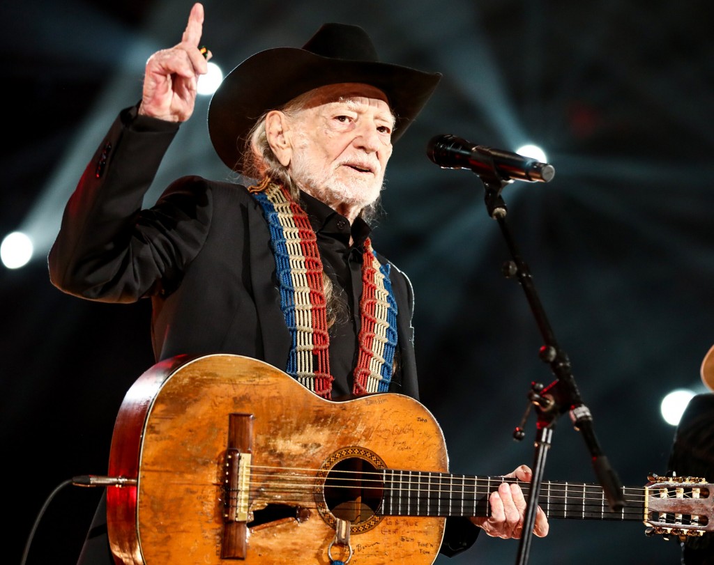 Willie Nelson And Family Cover Hank Williams And George Harrison On New Album
