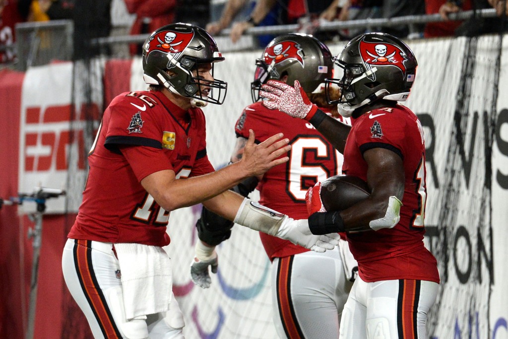 Monday Night Football: Tom Brady And The Bucs Back To Winning Ways With Victory Over Ny Giants