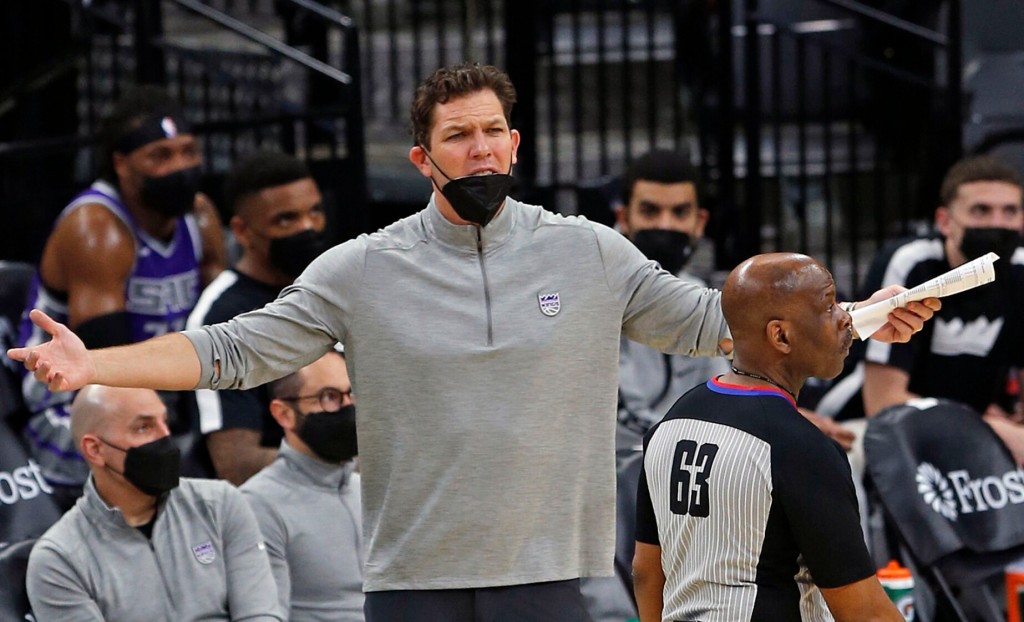 Report: Kings Coach Luke Walton On The Hot Seat; Could Be Fired If Losing Streak Continues