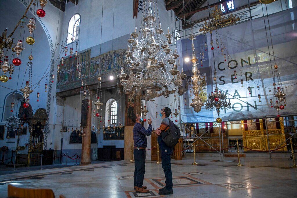 Christmas In Bethlehem: Gilded Treasures, But Few Tourists