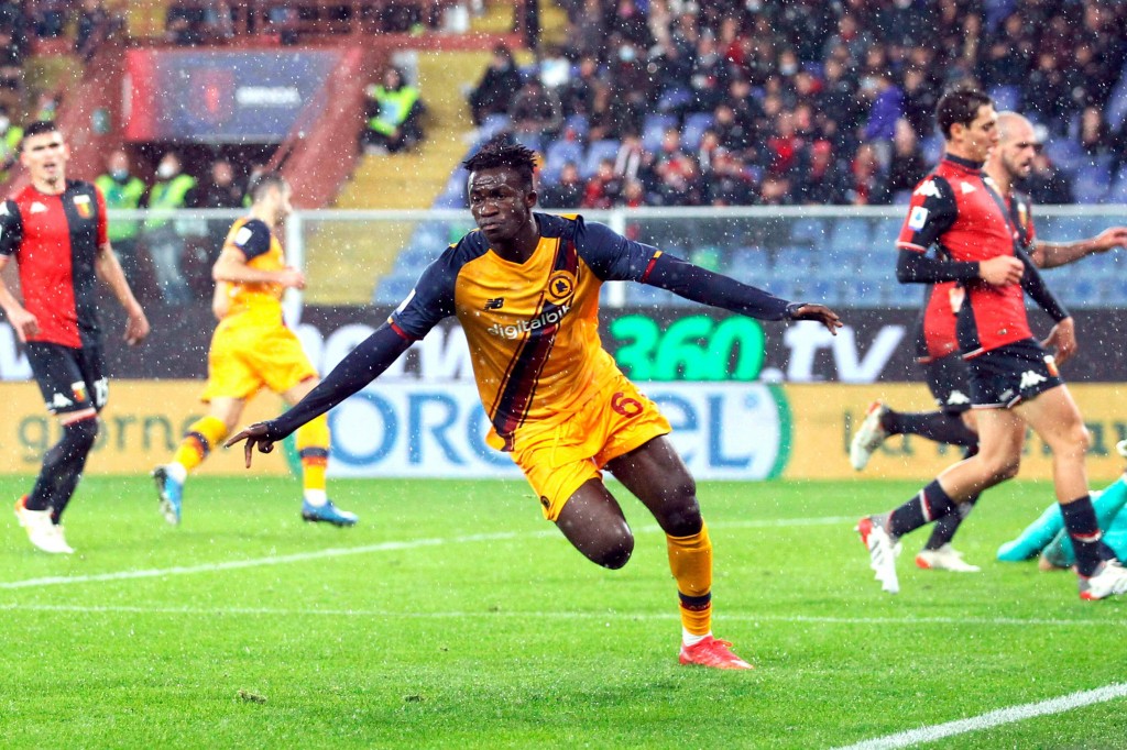 As Roma Footballer Says There Was ‘no Racist Intent’ In Banana Comment Captured In Video