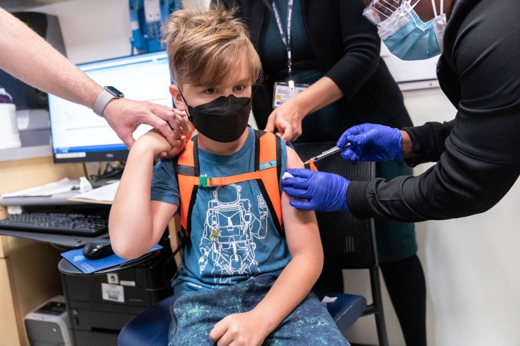 These States And Cities Are Offering To Pay Kids If They Get Vaccinated