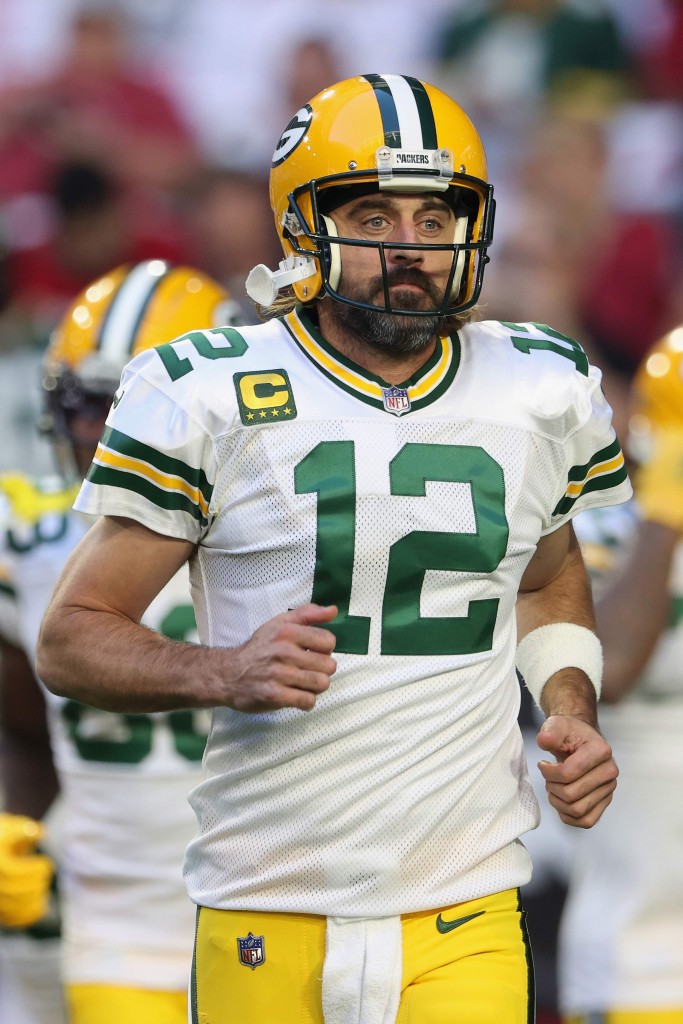 Green Bay Packers Star Quarterback Aaron Rodgers Expected To Play Sunday