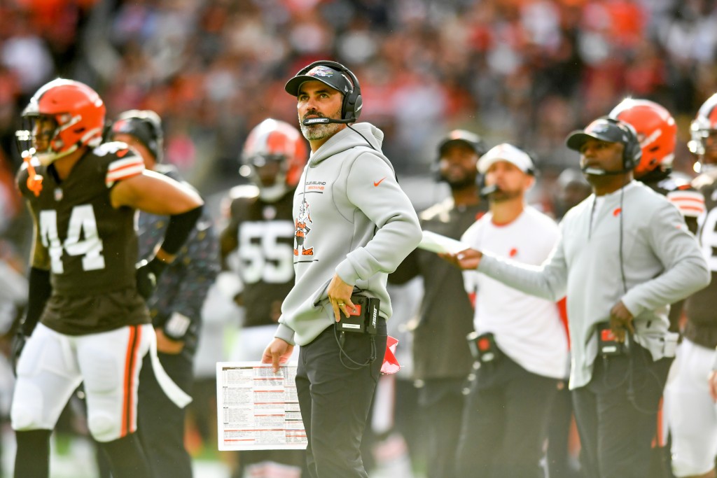 Cleveland Browns Head Coach Kevin Stefanski Tests Positive For Covid 19
