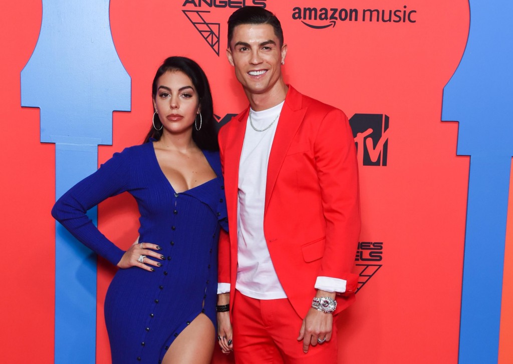 Cristiano Ronaldo And Georgina Rodriguez Reveal Sex Of Unborn Twins With Adorable Family Video
