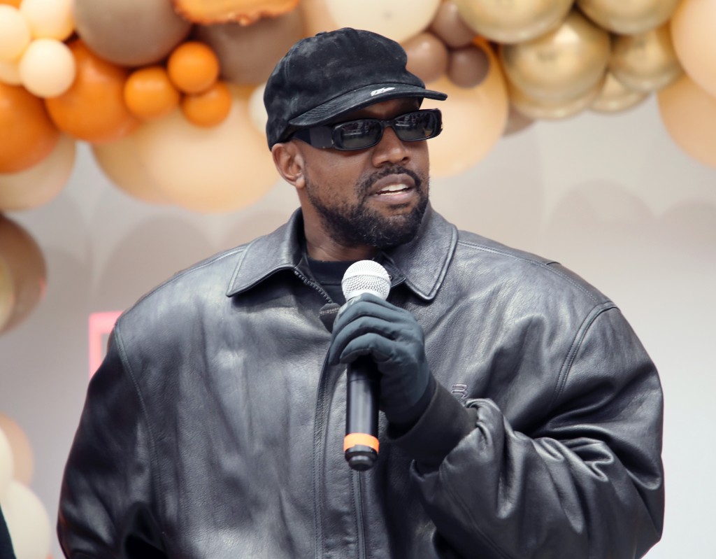 Kanye West Begs Kim Kardashian To ‘run Right Back’ To Him