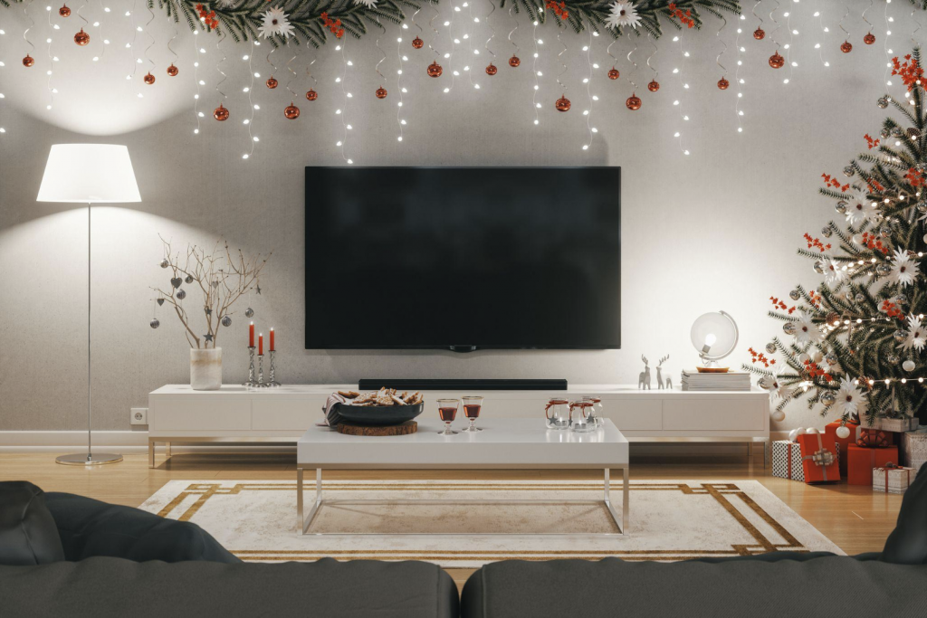 Stand Out With These Unique Holiday Decorating Ideas