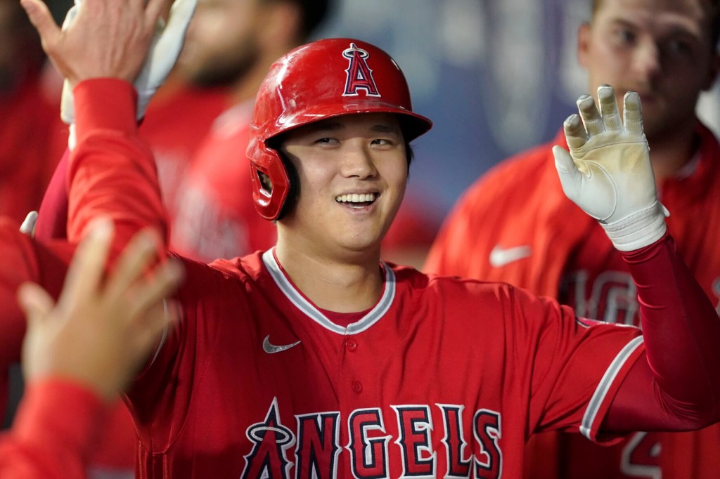 Baseball Star Shohei Ohtani Wins Ap Male Athlete Of Year Award