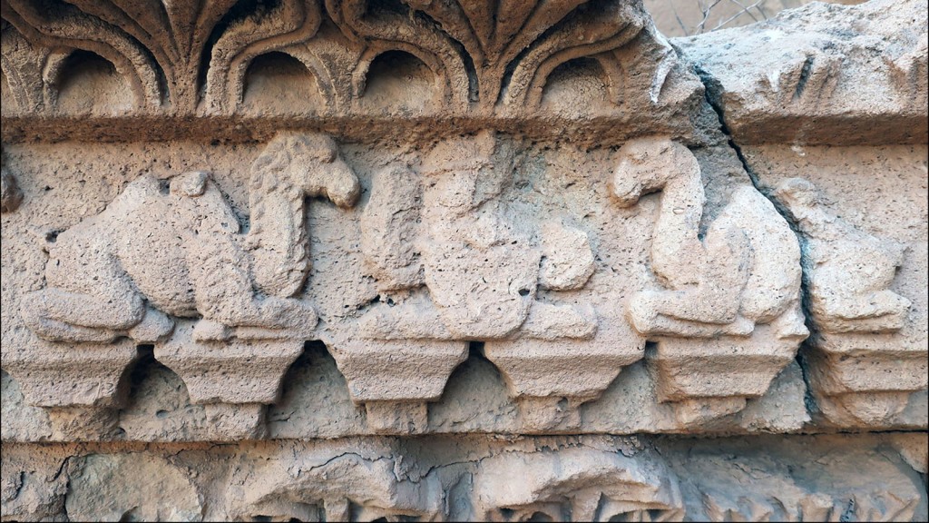 Ancient Temple Art Reveals How A Small Kingdom Demonstrated Its Might