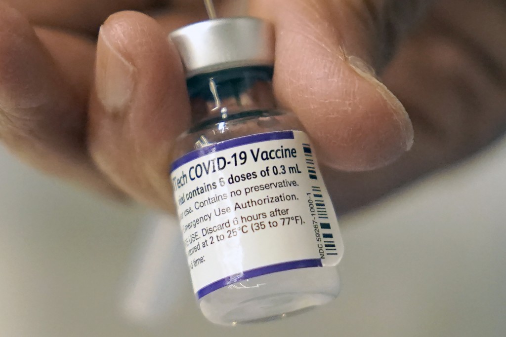 Cdc Vaccine Advisers Vote To Recommend Pfizer/biontech Covid 19 Boosters For Youths As Young As 12