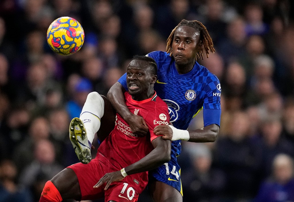 Chelsea And Liverpool Serve Up Helter Skelter Premier League Draw, Leaving Manchester City In Pole Position To Win Title