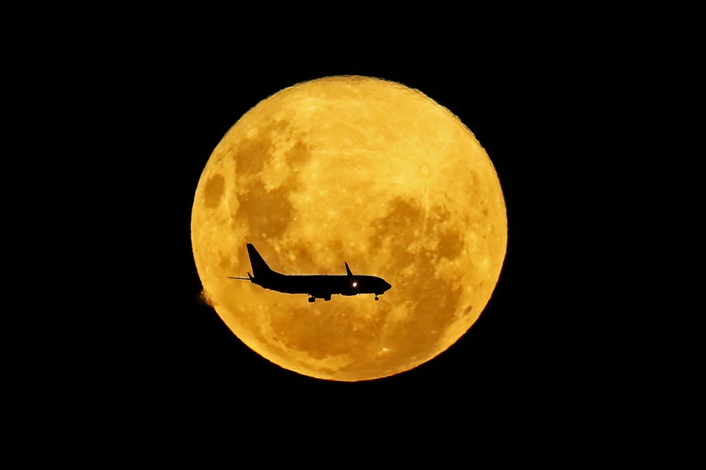 Meteors, Eclipses, Full Moons: All Of The Reasons To Look Up In 2022