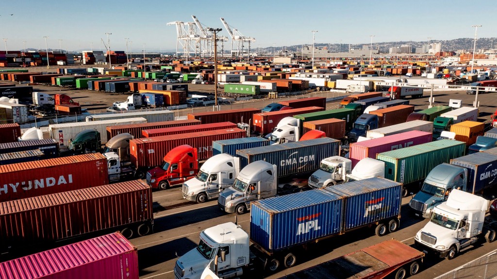 Us To Allow Teen Semi Drivers In Test Apprenticeship Program