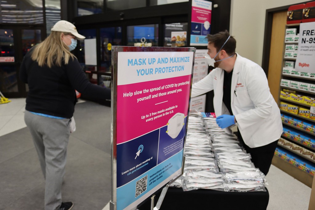 Here’s How To Get Free N95 Masks From Pharmacies Or Community Health Centers