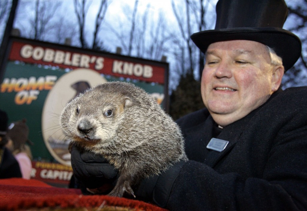 22 Photos Of Groundhogs And Guys In Top Hats To Celebrate Groundhog Day 2022