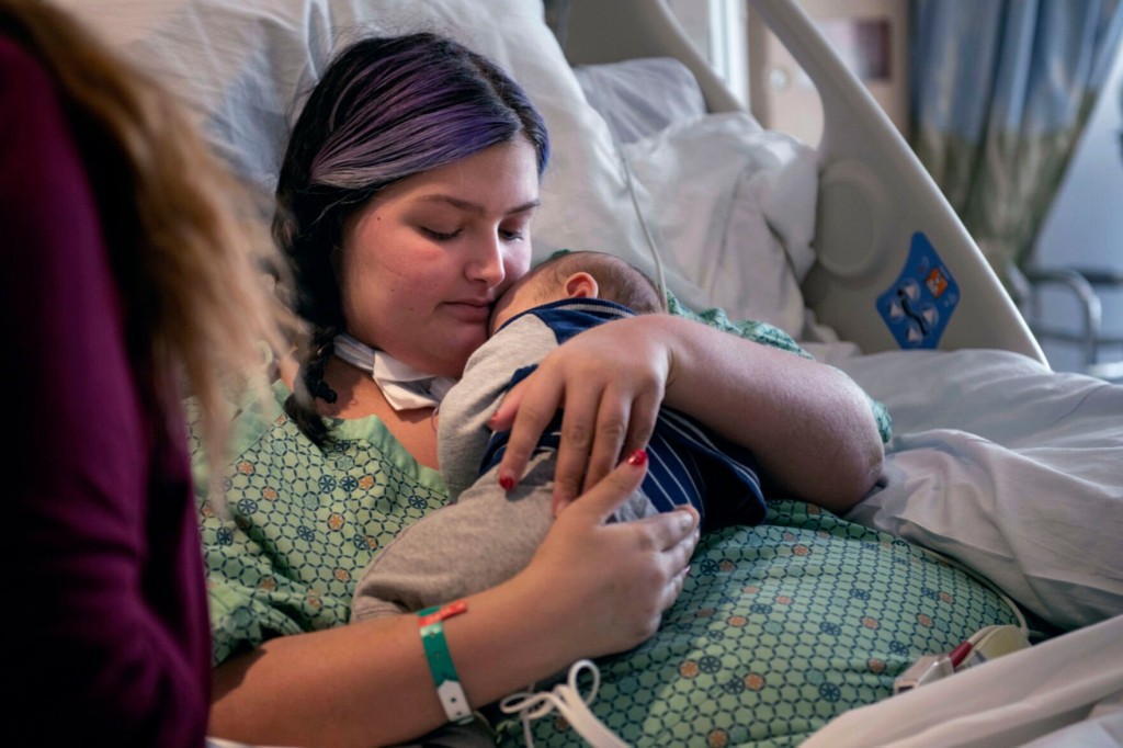 Covid Stricken Mom Reunites With Baby 2 Months After Birth