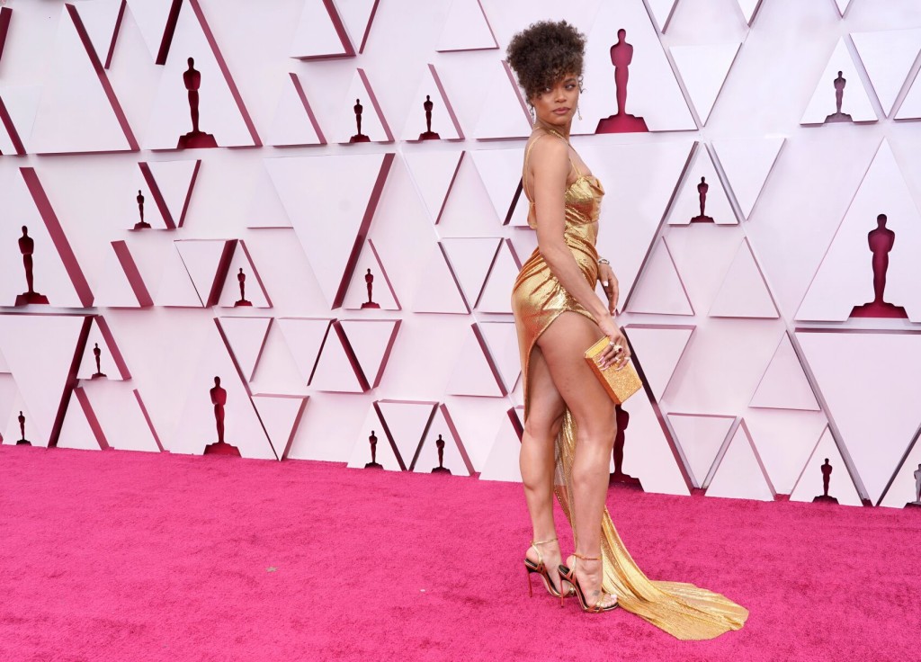 Photos: Looking Back At Scenes From The Red Carpet At The 2021 Oscars