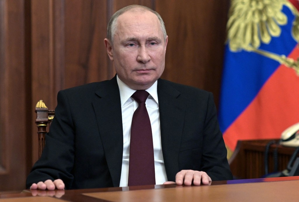 The Teenager That Tracked Elon Musk’s Jet Is Now Tracking Russian Oligarchs