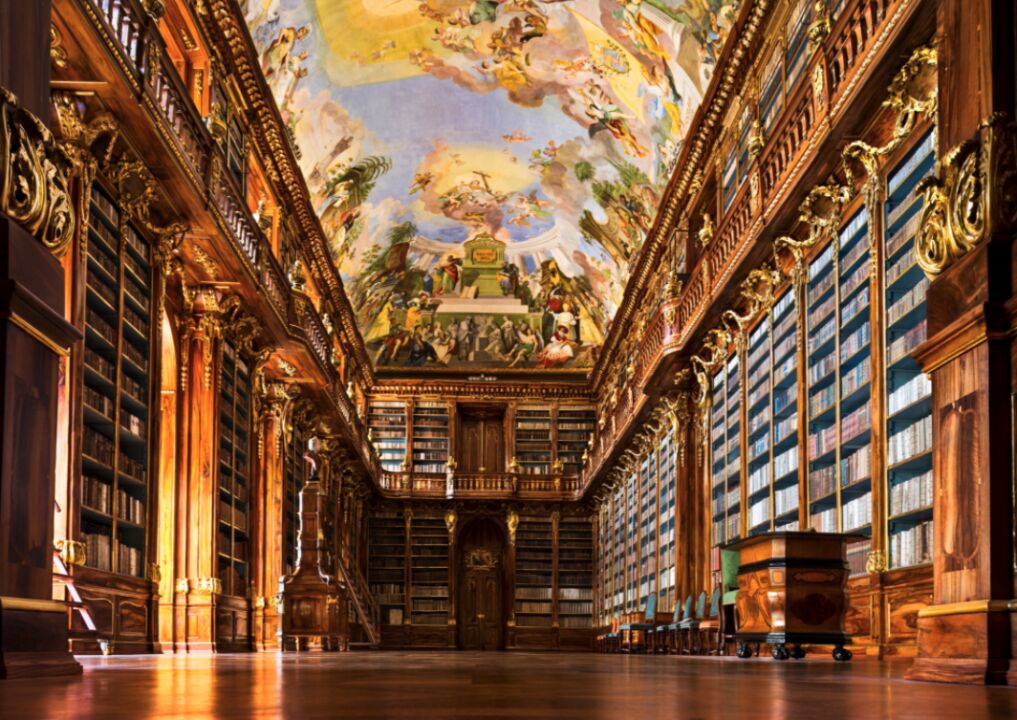 15 Beautiful Libraries From Around The World