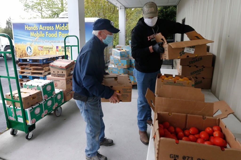 Food Pantries That Give Away Stuff People Can’t Or Won’t Cook Have An ‘acorn Squash Problem’