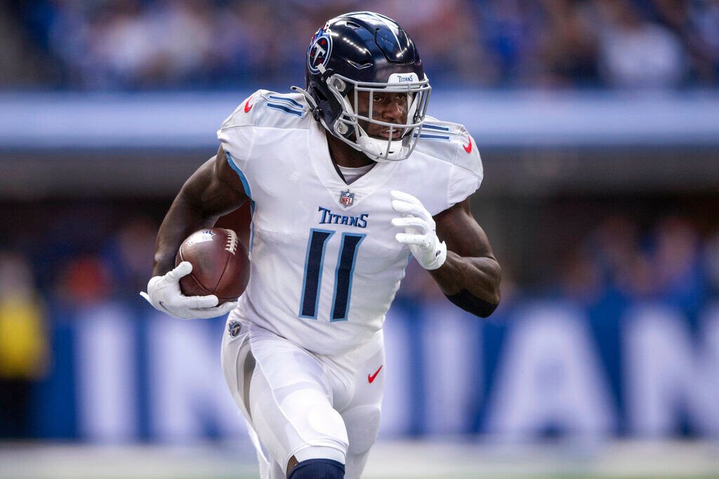 Trading Post: 9 Draft Day Trades Shake Up 1st Round