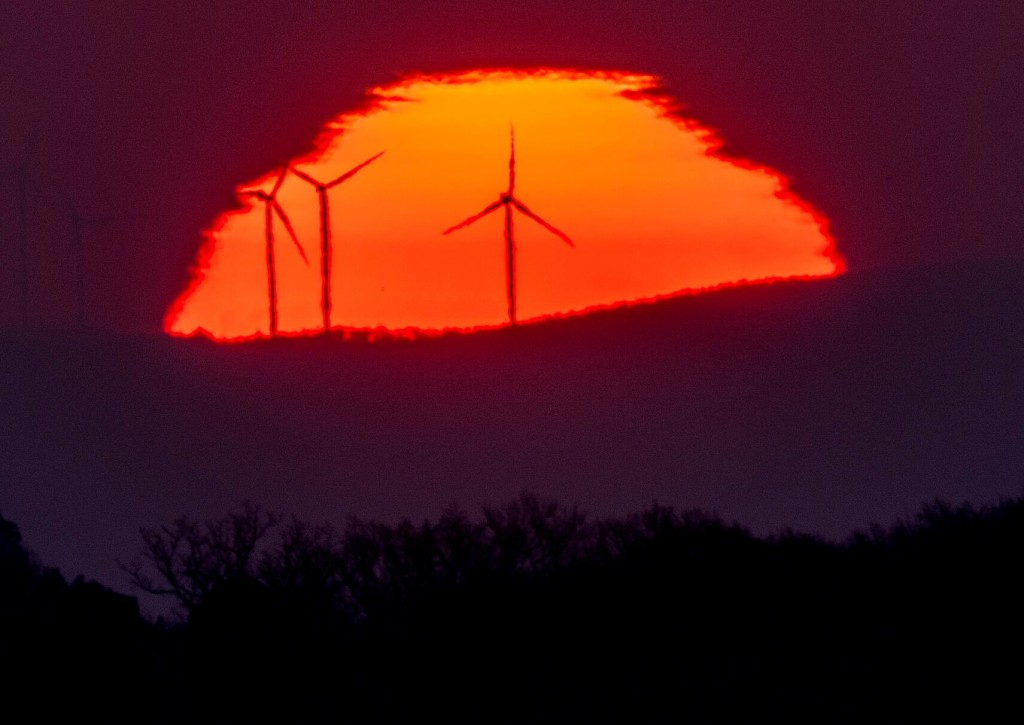 World Hurtling To Climate Danger Zone, Un Report Says