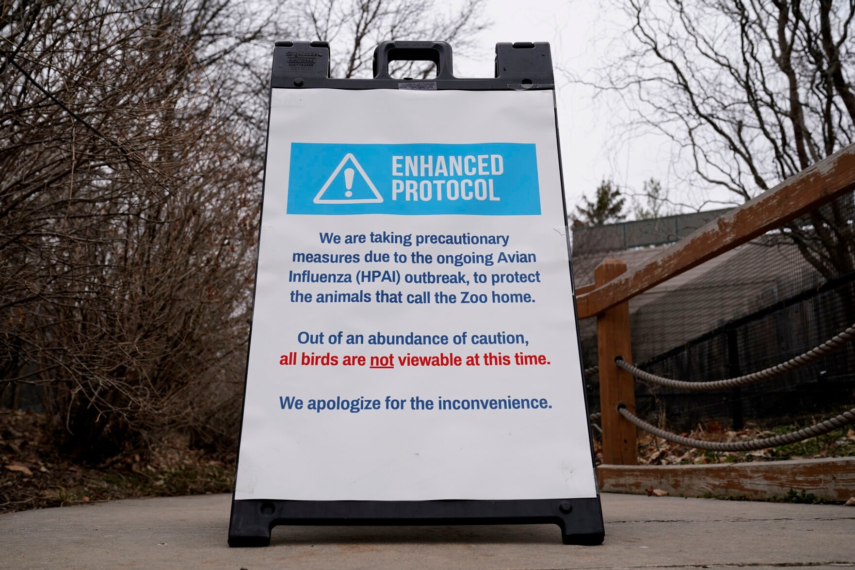 <p>A sign is displayed instructing visitors of a closed bird exhibit at the Blank Park Zoo, Tuesday, April 5, 2022, in Des Moines, Iowa. </p>