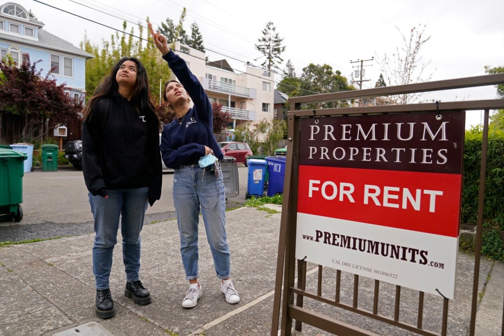 Housing Shortage, Soaring Rents Squeeze Us College Students