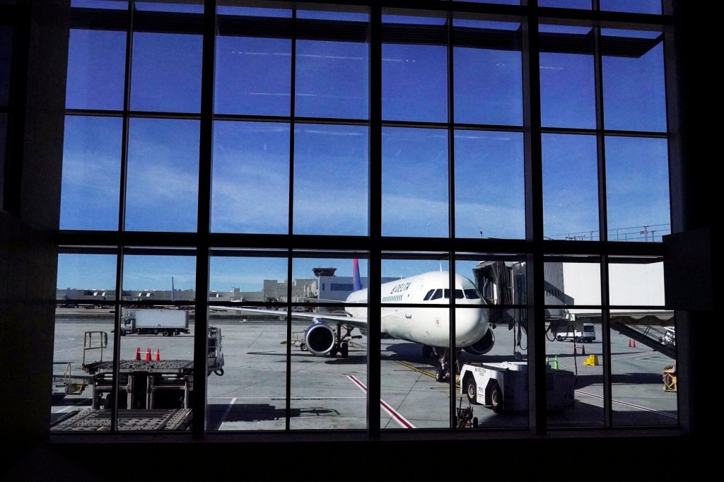 Faa Seeks Biggest Fines Yet Against 2 Unruly Passengers