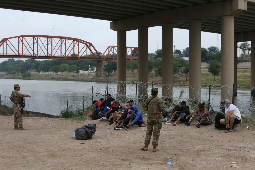 Judge Says Covid Asylum Restrictions Must Continue On Us Mexico Border
