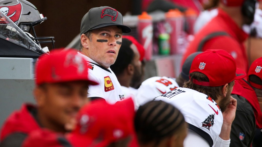Tom Brady Will Call Nfl Games On Fox When His Playing Career Ends