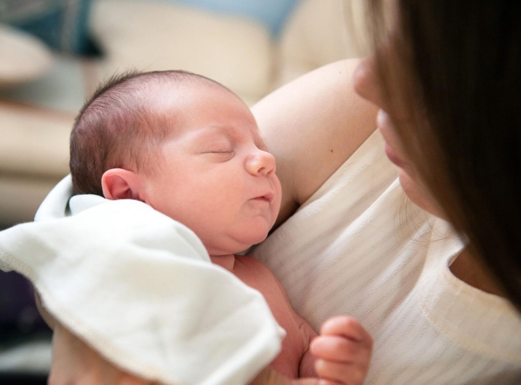 Motherhood Deferred: Us Median Age For Giving Birth Hits 30