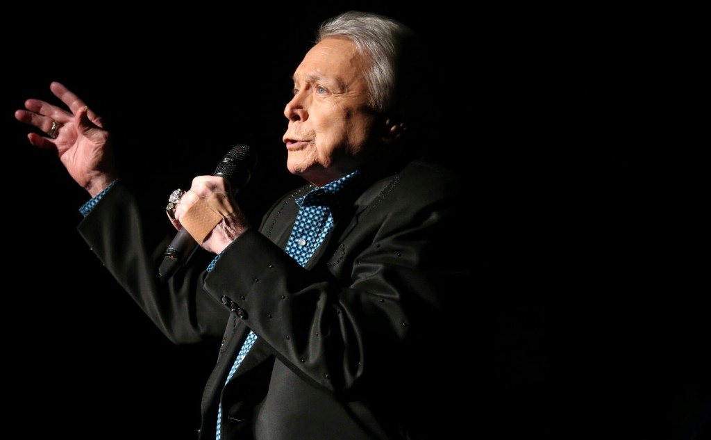 Mickey Gilley, Who Helped Inspire ‘urban Cowboy,’ Dies At 86