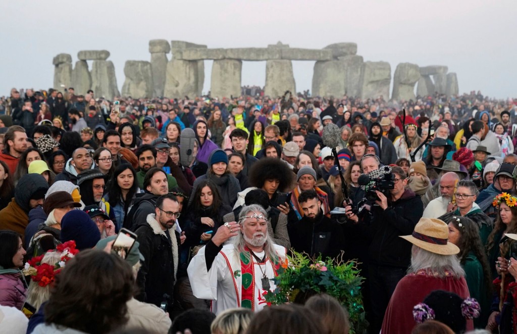 Watch Now: Thousands Greet Summer Solstice At Stonehenge