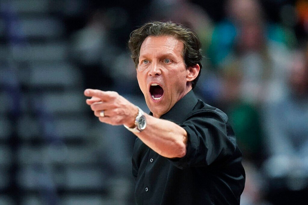Quin Snyder Ends His Tenure As Jazz Coach After 8 Seasons