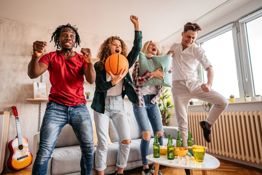 Make Your Nba Viewing Party A Success With These Essential Items